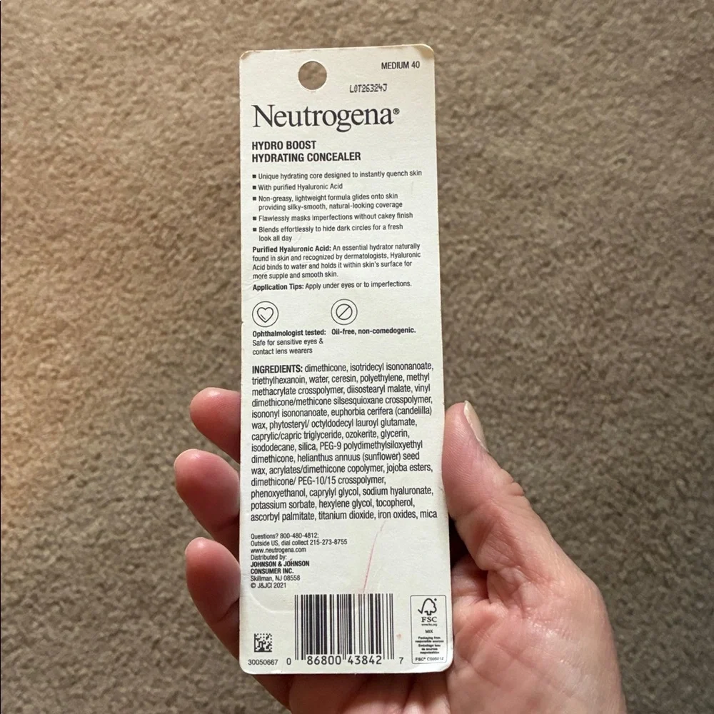 Neutrogena Hydrating Concealer Hydro Boost - #40 Medium